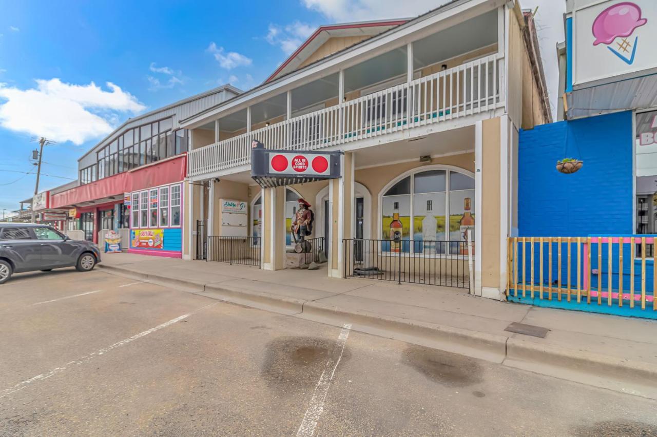 125 Atlantic Avenue Unit G1 - Pet Friendly! Walk To The Beach And Pier! 2Br -1Ba - Sleeps 6 Guests! Myrtle Beach Eksteriør bilde